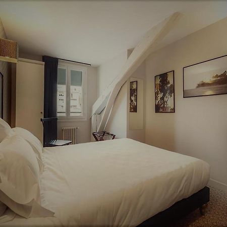Urban Style Hotel Des Carmes Aurillac Exteriör bild