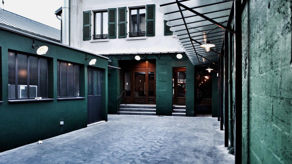 Urban Style Hotel Des Carmes Aurillac Exteriör bild