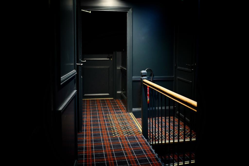Urban Style Hotel Des Carmes Aurillac Exteriör bild