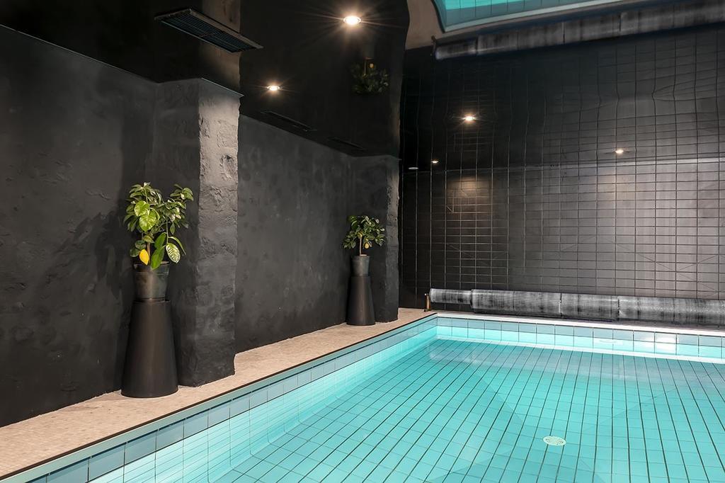 Urban Style Hotel Des Carmes Aurillac Exteriör bild