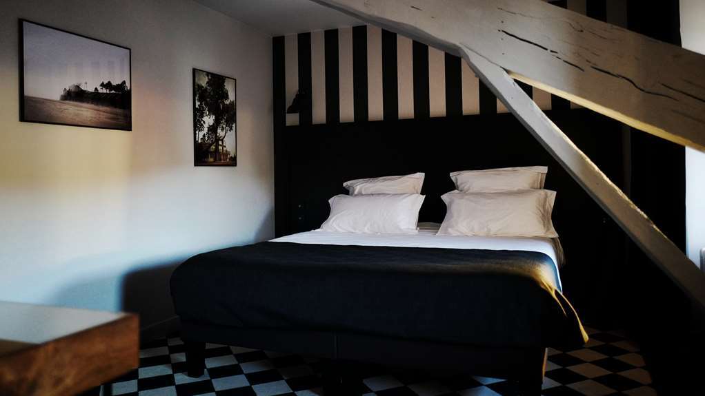Urban Style Hotel Des Carmes Aurillac Rum bild